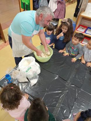 PROYECTO EDAD MEDIA INFANTIL � TALLER DE PAN - Foto 4