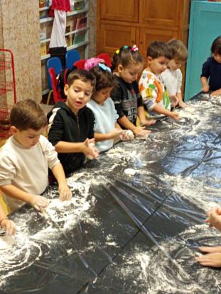 PROYECTO EDAD MEDIA INFANTIL � TALLER DE PAN - Foto 10
