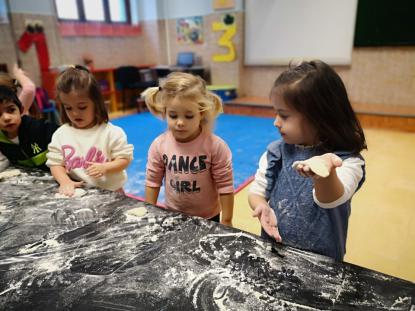 PROYECTO EDAD MEDIA INFANTIL � TALLER DE PAN - Foto 20