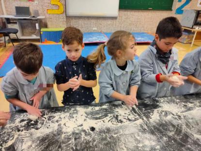PROYECTO EDAD MEDIA INFANTIL � TALLER DE PAN - Foto 41