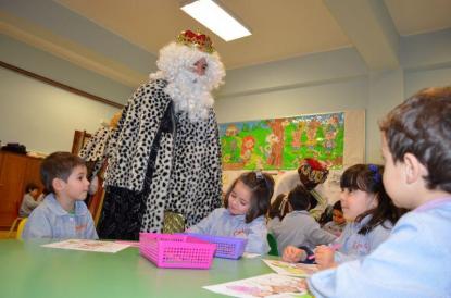 Visita de los Reyes Magos al colegio (ANPA) - Foto 5
