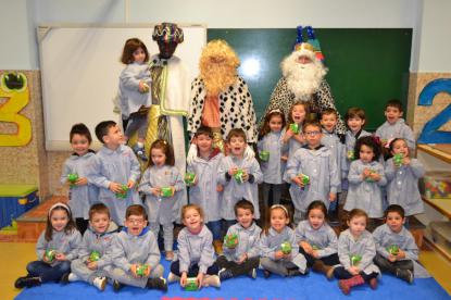 VISITA REYES MAGOS - Foto 1