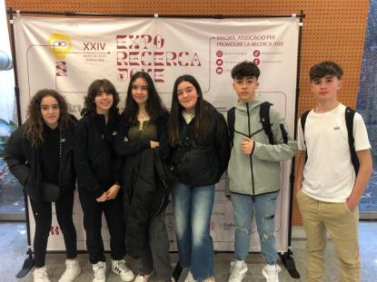�xito de los J�venes cient�ficos de las Josefinas de Ourense en Barcelona. - Foto 4