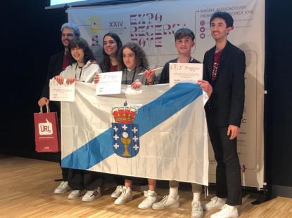 �xito de los J�venes cient�ficos de las Josefinas de Ourense en Barcelona. - Foto 10